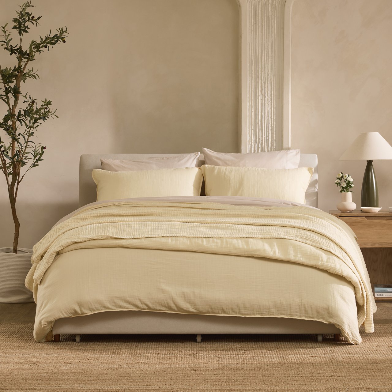 Muslin Blankets and Bedding Image 2