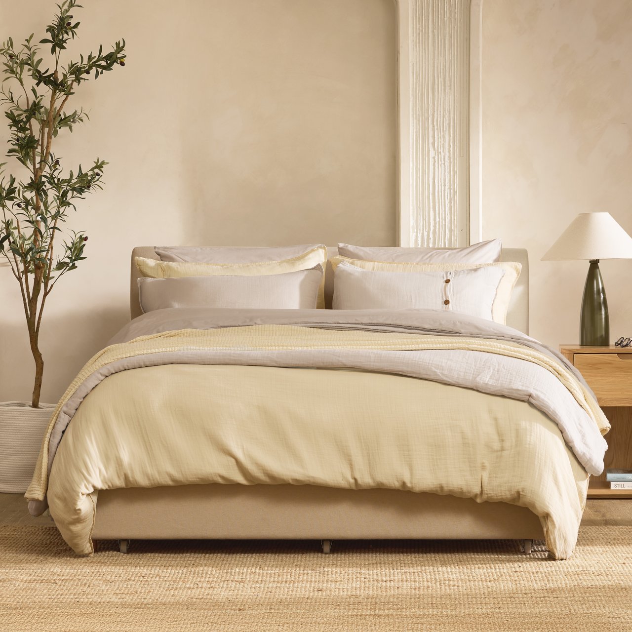 Muslin Blankets and Bedding Image 4