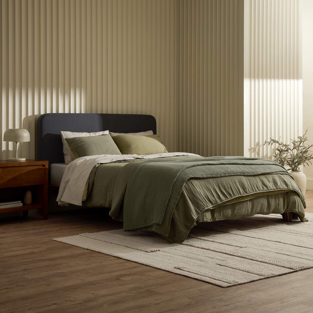 Muslin Blankets and Bedding Image 3