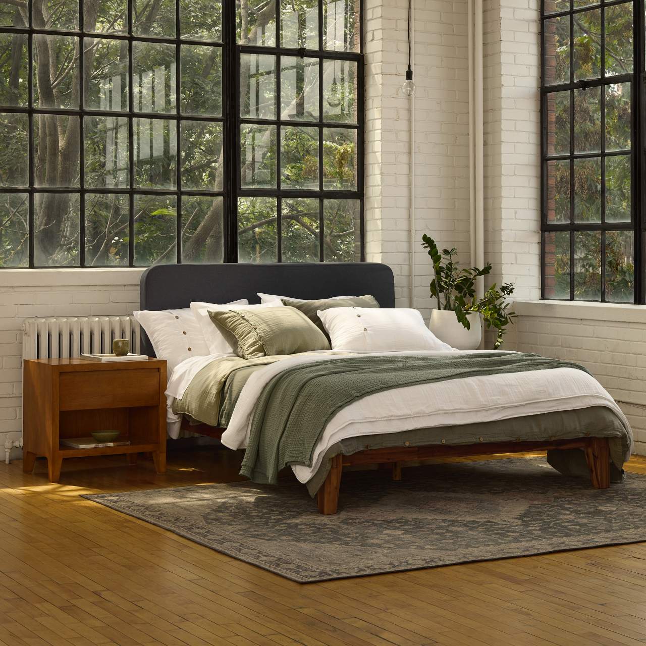Muslin Blankets and Bedding Image 4