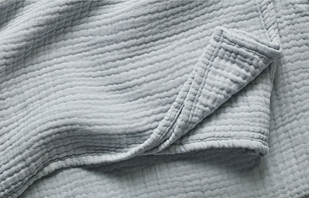 Muslin Blankets and Bedding | Silk & Snow Canada