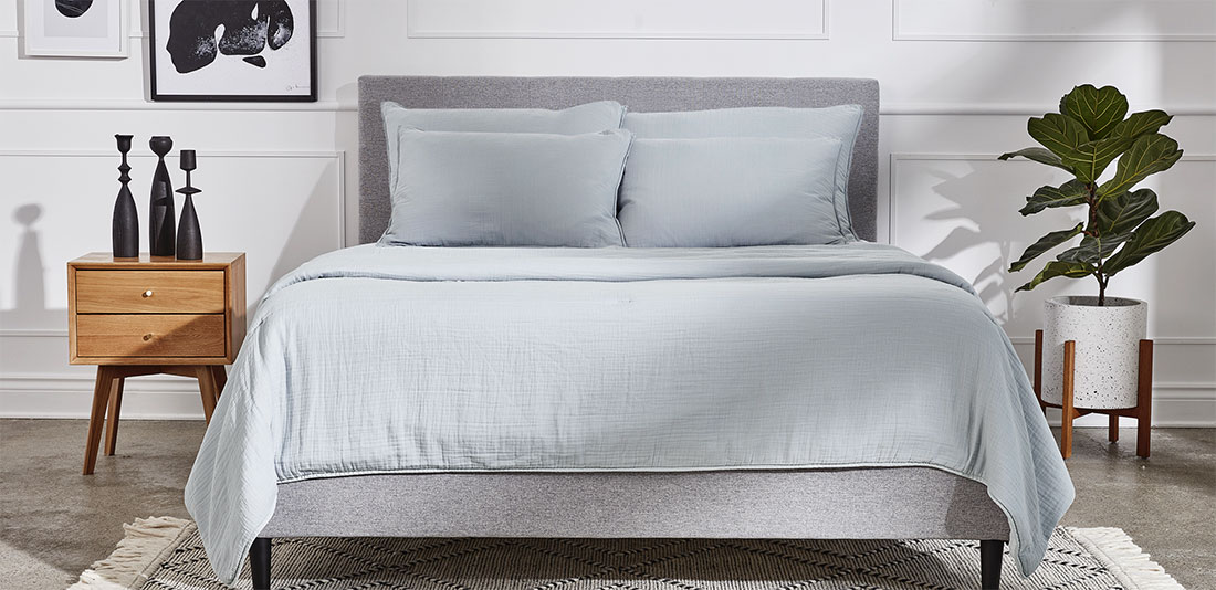 The Best Bed Sheets in Canada Silk & Snow Canada