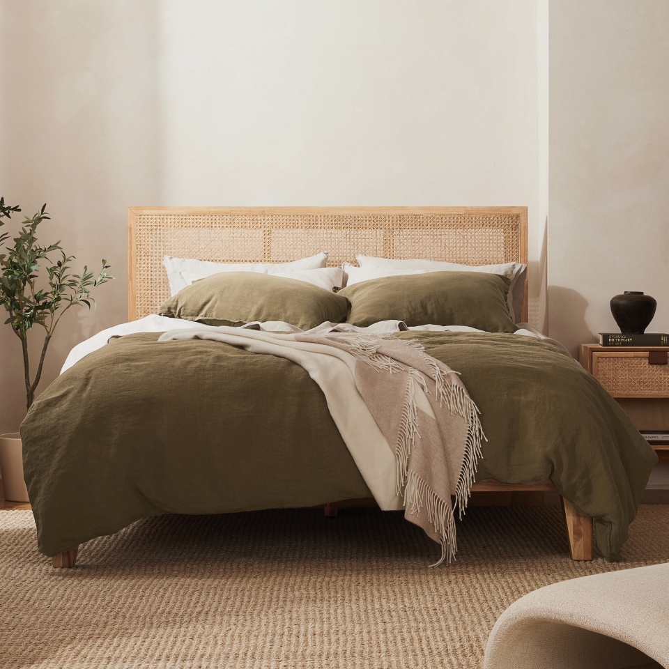 Earthy & Neutral