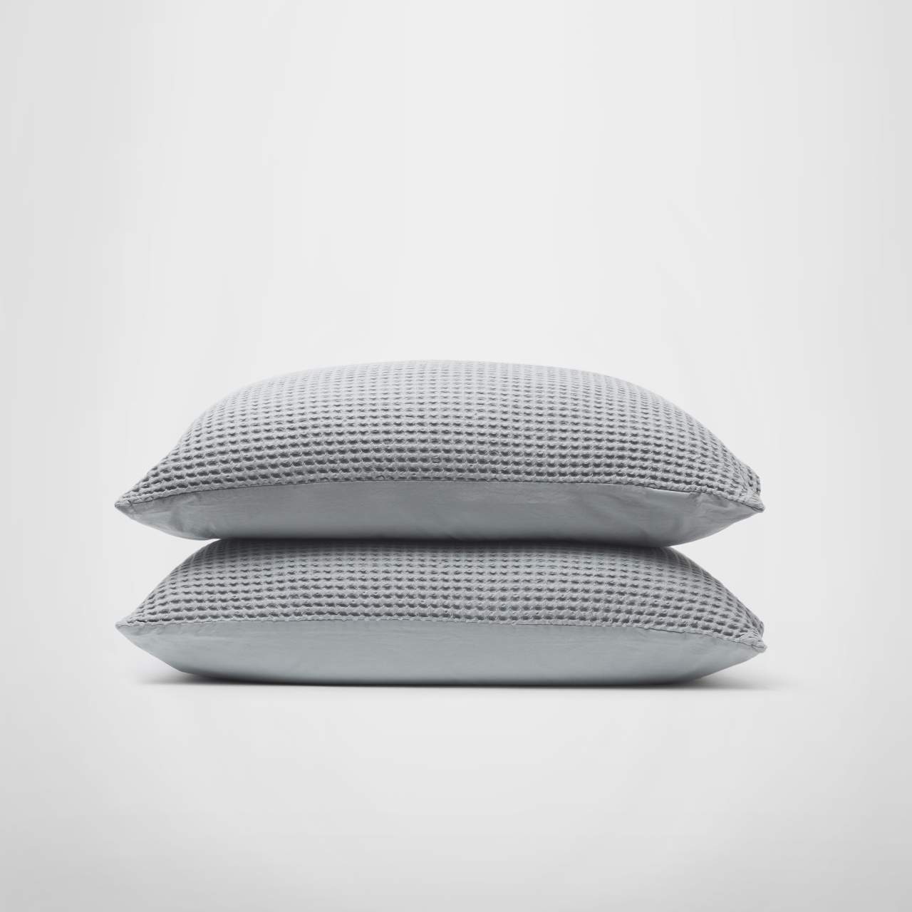 Muslin Blankets and Bedding Image 1