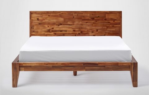 Cadre de lit en bois avec tête de lit